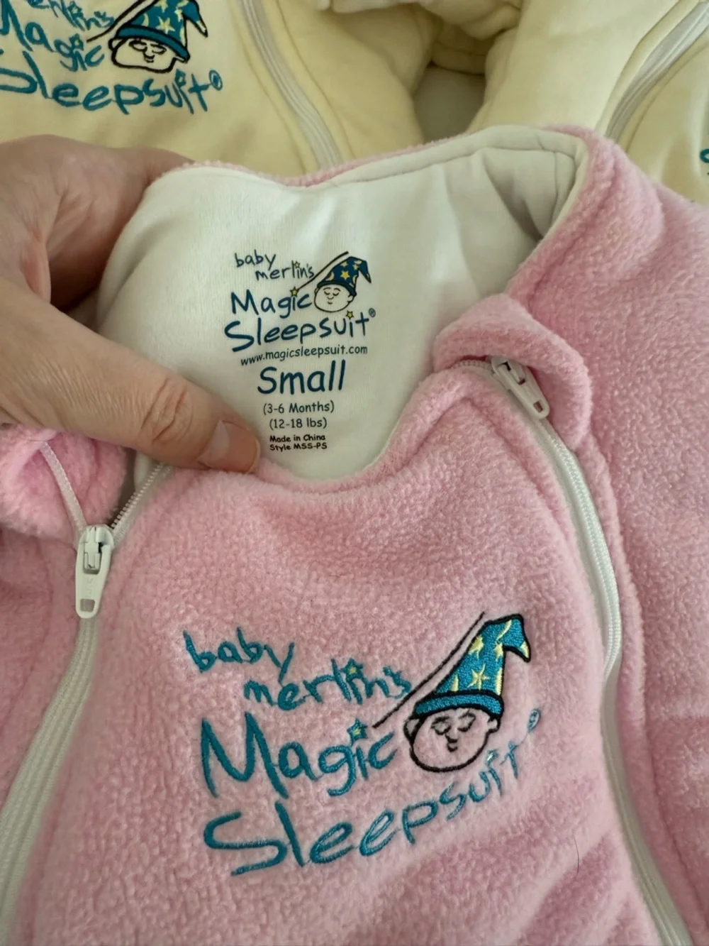 Magic Sleepsuit Lot - Picture 4 of 4